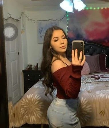 GobblingPrincess Profile image 2