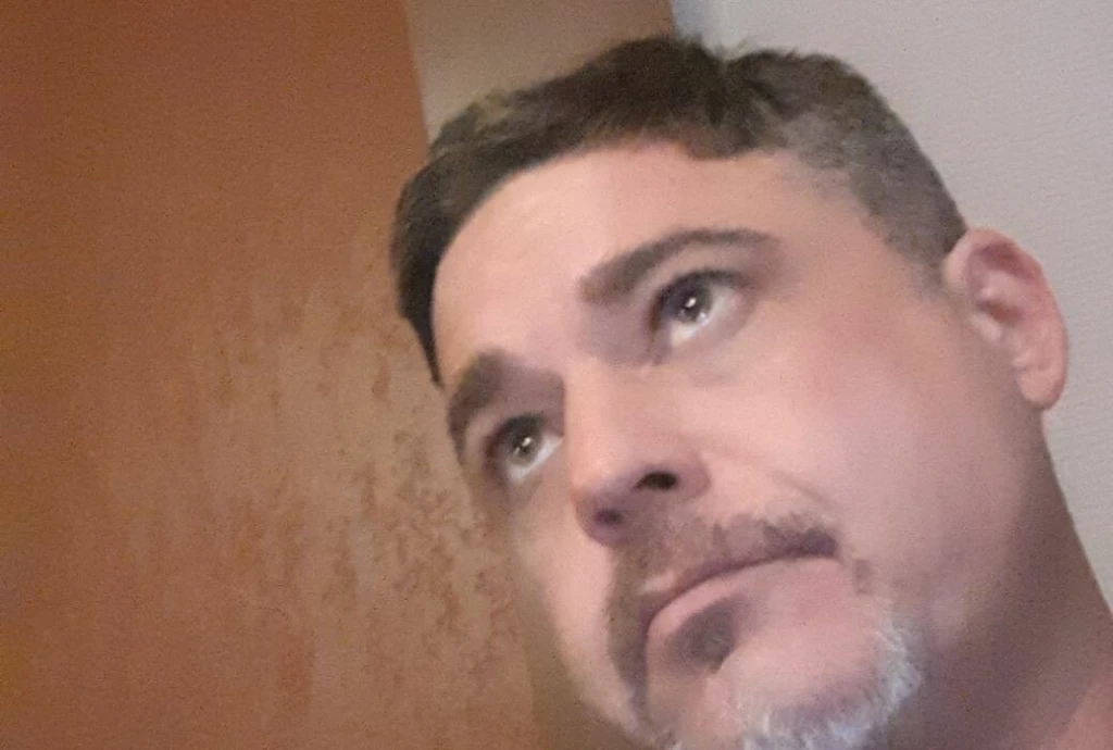 passionate_man_NY Profile image 1