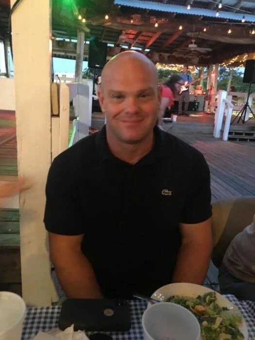 Ale-Ale-Alejandrooo Profile image 1