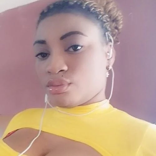 DomesticDiva38 Profile image 2