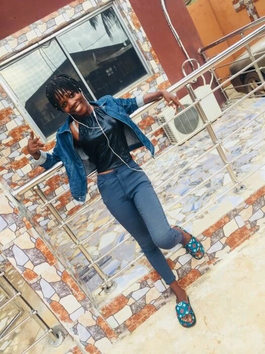 Lvly Profile image 1