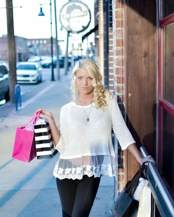 Heartbroken00 Profile image 2